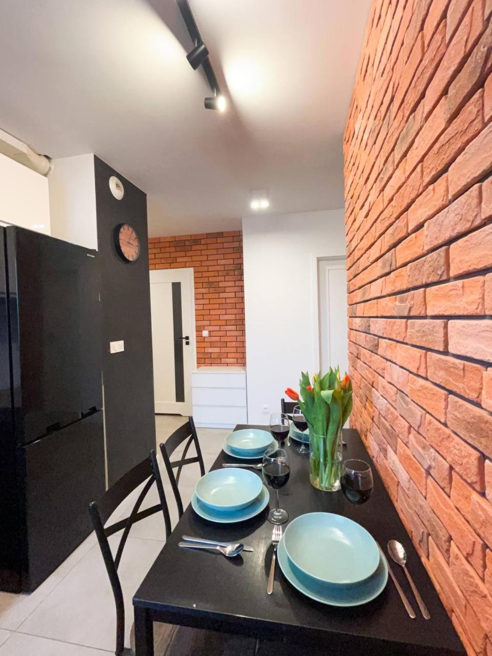 לודז' Lumina Luxury 3-Rooms Apartments With Parking מראה חיצוני תמונה